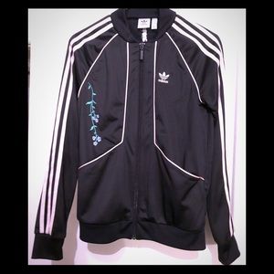 Adidas track jacket worm once.